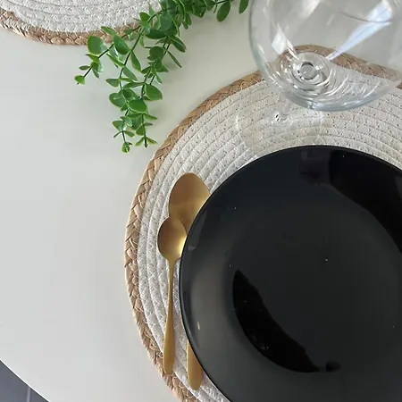 Charmant F2 Location Exclusivement Sur Site A I R B N B Saint-Nicolas-de-Port