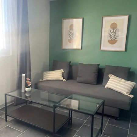 F2 Location Exclusivement Sur Site A I R B N B Saint-Nicolas-de-Port